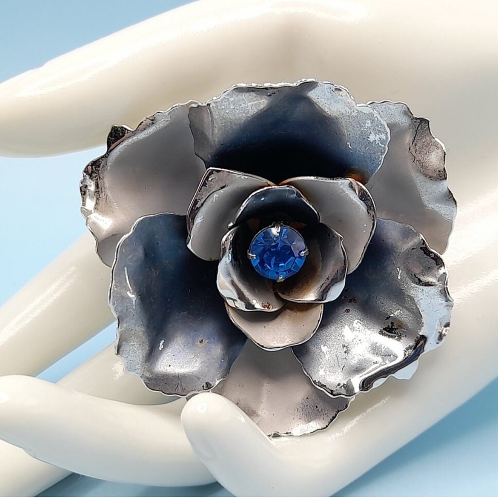 Vintage Coro Blue & Silver Flower Brooch 1940s 1950s (plus 1 earring)